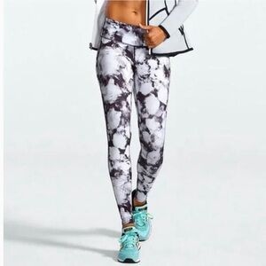 Athleta Floral Crush Chaturanga Tight Leggings Size Small